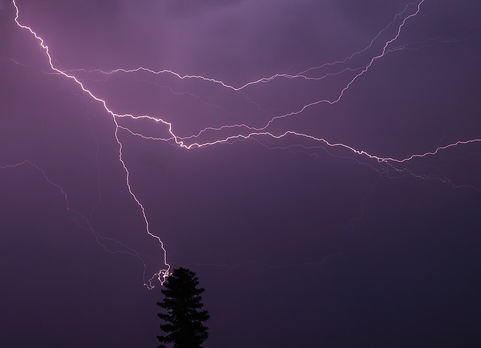 File:004 2018 05 14 Extremes Wetter.jpg